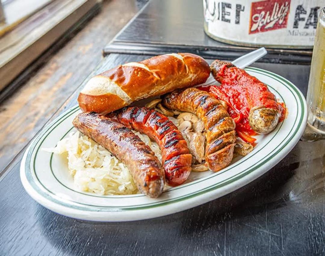 Secret Food Tours: Milwaukee