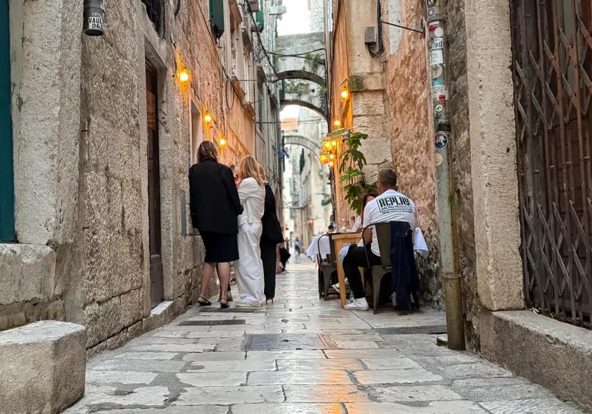 secret-food-tours-split-image-7