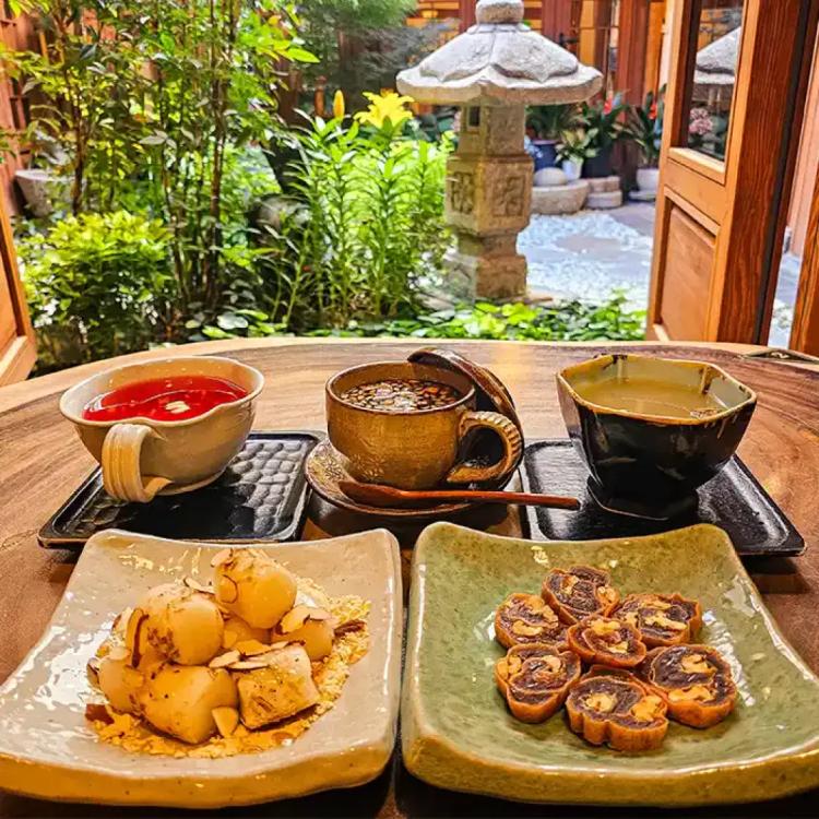 Photos of Secret Tours Seoul